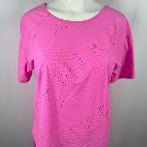 NWT Pink Dri-Fit Nike Shirt Size Small - Picture 1 of 9
